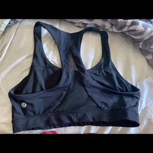 Lululemon sports bra